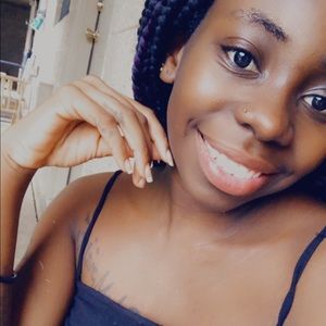 Meet your Posher, Malika